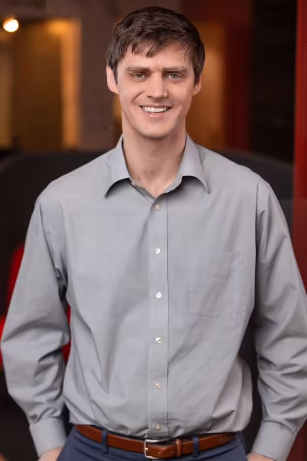 Portrait of Dan Pluth